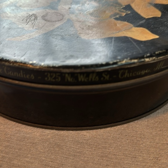 Vintage Canco Candy Tin Helen Harrison 1930’s - Picture 4 of 6